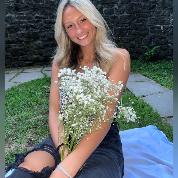 Meet your Posher, Sophia - Picture 2 of 2